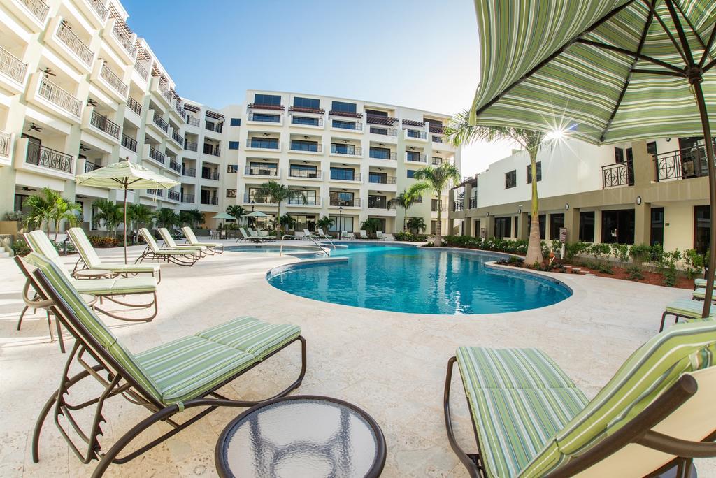 Palmaruba Condos Palm Beach Exterior photo